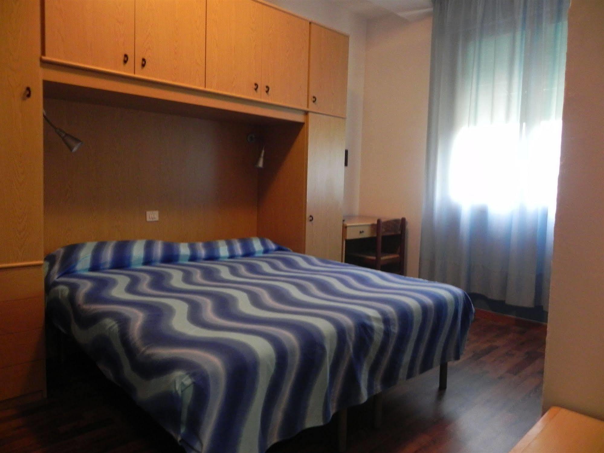 Hotel Antonella Каорле Экстерьер фото